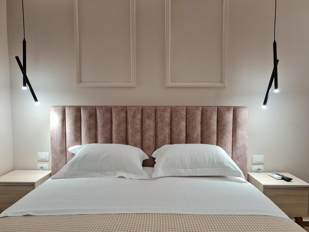 Himara 28 Hotel Экстерьер фото
