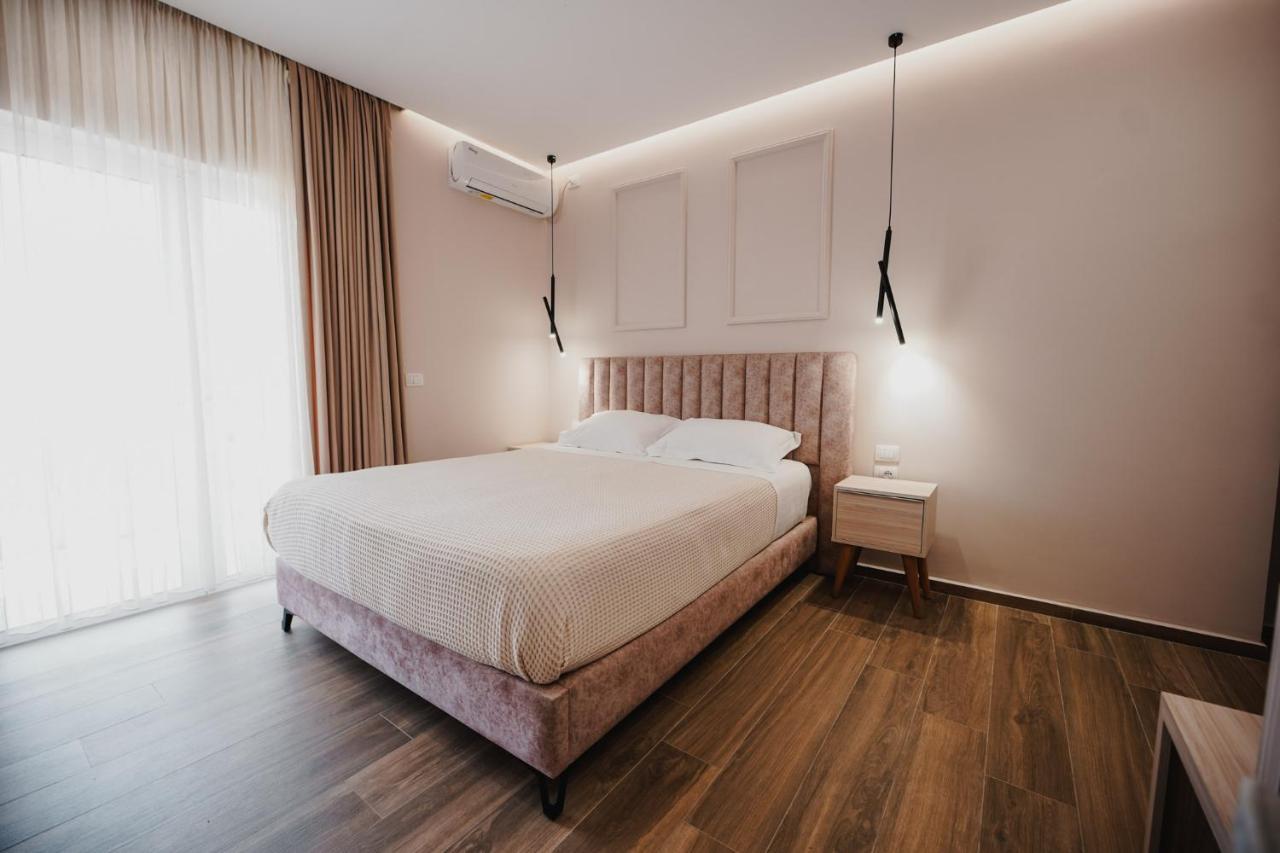 Himara 28 Hotel Экстерьер фото